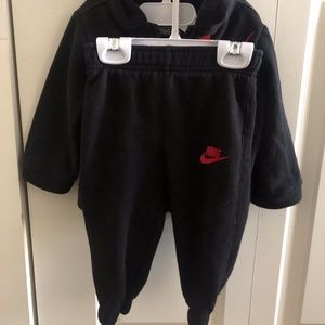 Boys Nike Sweat Suit